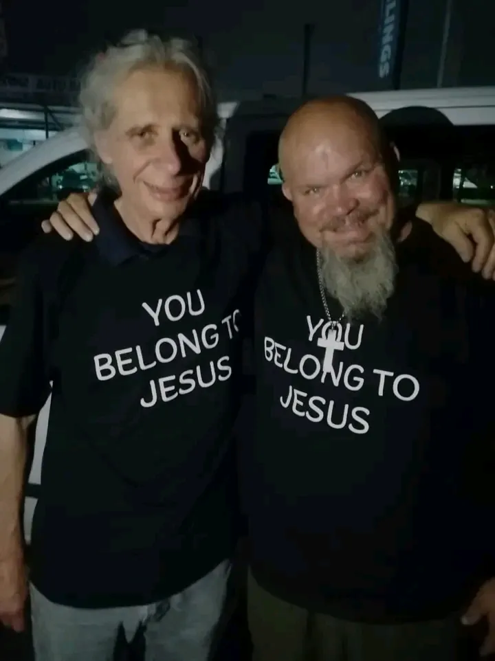Volunteers outreach